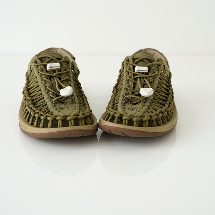 KEEN ������  UNEEK ��ˡ��� martini olive / safari ���ݡ��� �������  ��ǥ����� �������