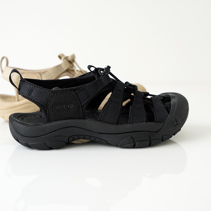 KEEN ������ NEWPORT H2 �˥塼�ݡ��� �������ġ� ���ݡ��� �������  ��ǥ����� �����ȥɥ��������
