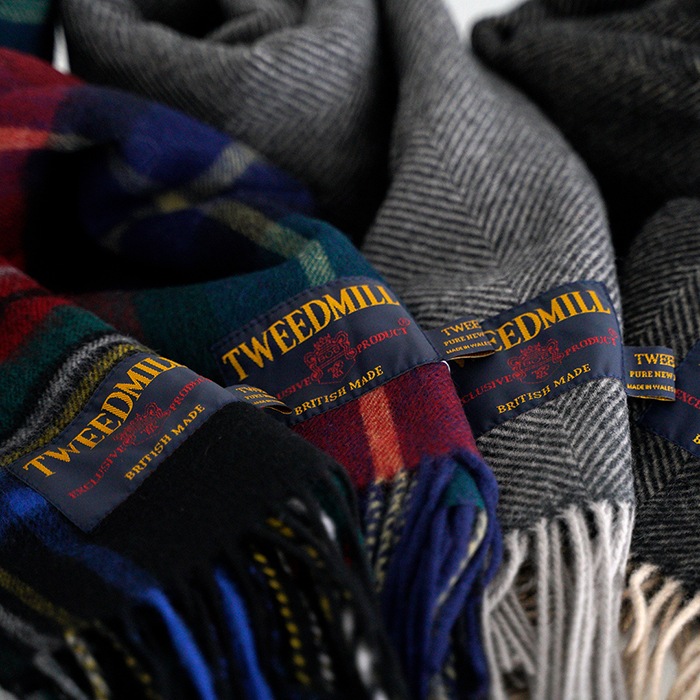 TWEEDMILL �ĥ����ɥߥ� ��Ƚ�֥�󥱥åȥ��ȡ��� Lambwool Knee Rug 50-190 Heringbone  ��ǥ�����
