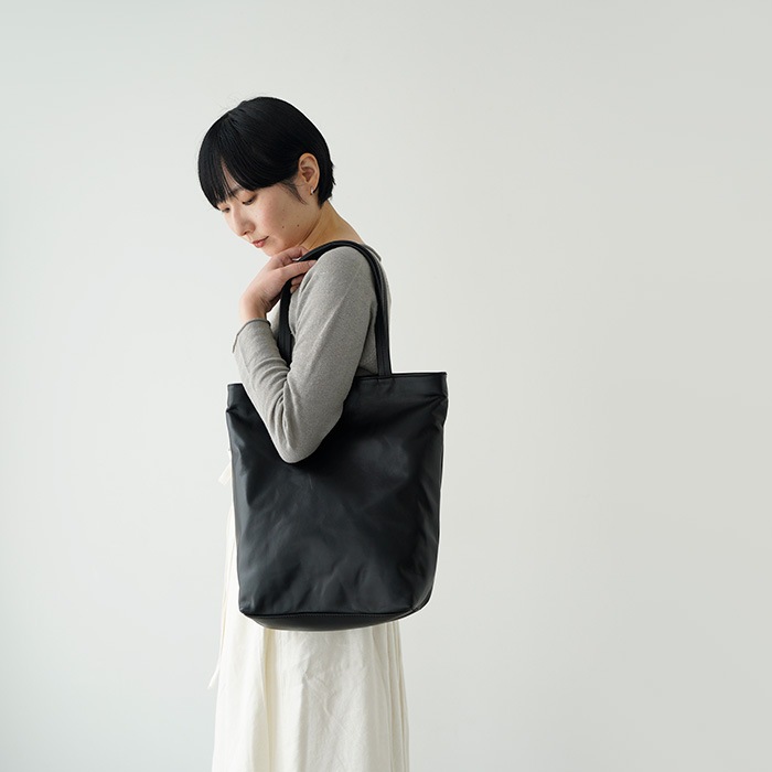 CLASKA kalsac ���饹�� ���륵�å� SIMPLE LEATHER TOTE ����ץ� �쥶�� �ȡ��� 52110262  ��ǥ����� �Хå� bag