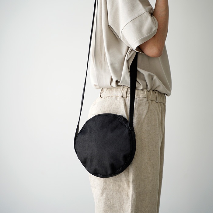 Classic Bag シリーズ LABUBU ビッグ ヘッド バックパック Classic Bag