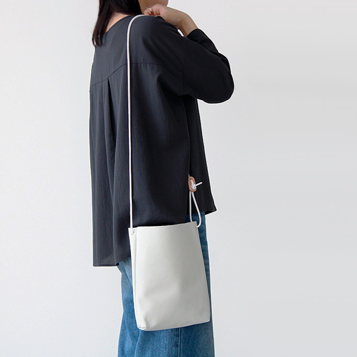 ATELIER 4.5 ���ȥꥨ 4.5 �쥶�������å��� A-004 SACOCHE �����å��� �Хå� ��� ��ǥ�����