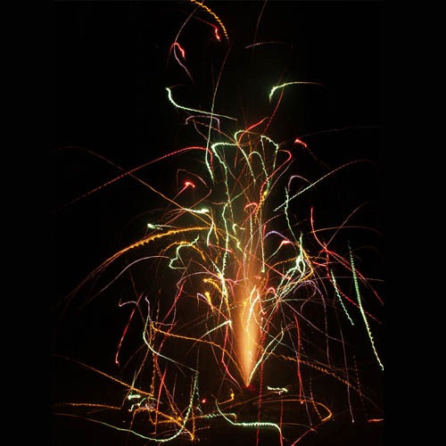 ミックスぶんぶん蜂 No300 | 噴出花火 | eはなびやさん│圧倒的な品