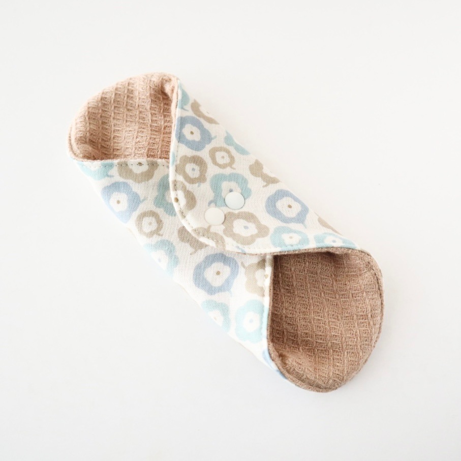 極みあたため布[Mサイズ／恵～megumi／ブルー]