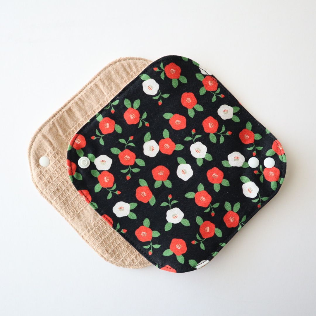 あたため布 [Mサイズ/椿/黒]