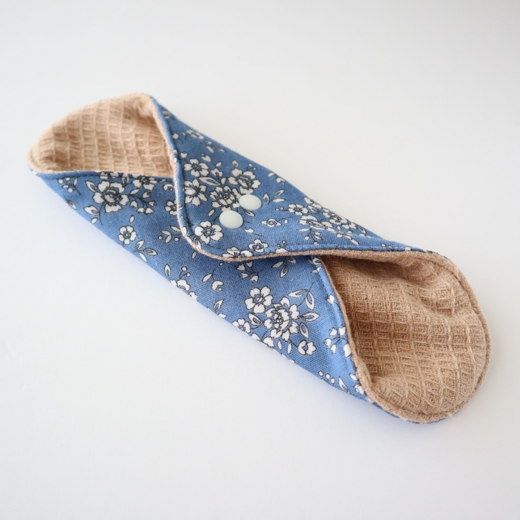 極みあたため布[Ｌサイズ／輝／サファイア]