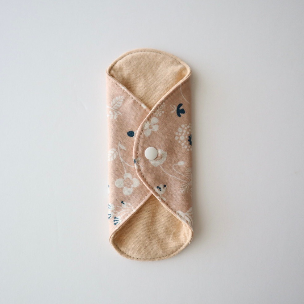 草木染めプレミアム[Ｓサイズ／茜／野の花柄]