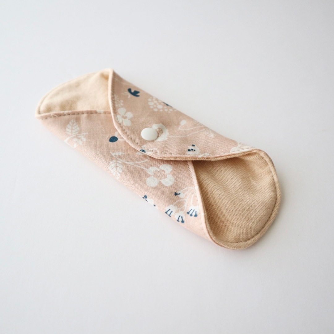 草木染めプレミアム[Ｓサイズ／茜／野の花柄]