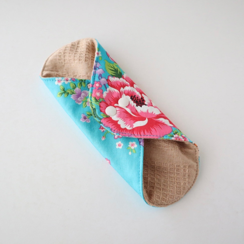 あたため布 [Ｍサイズ／台湾花布／水色]