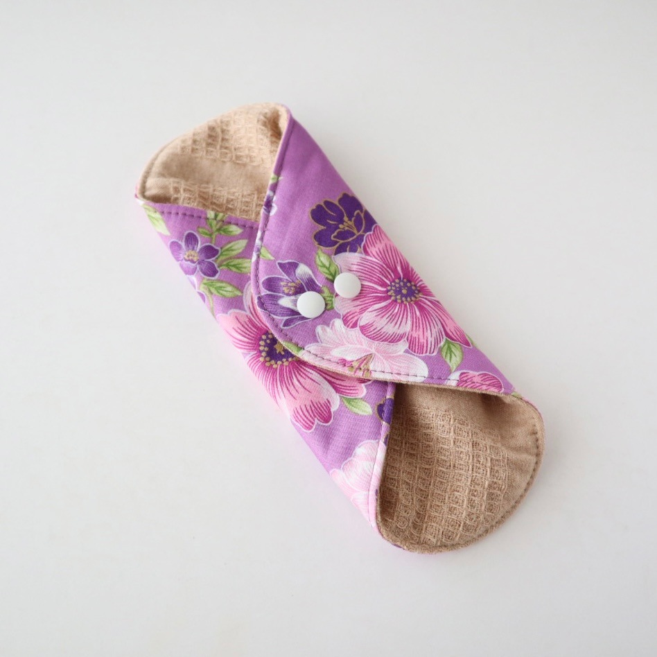 あたため布 [Ｍサイズ／台湾花布／薄紫色]