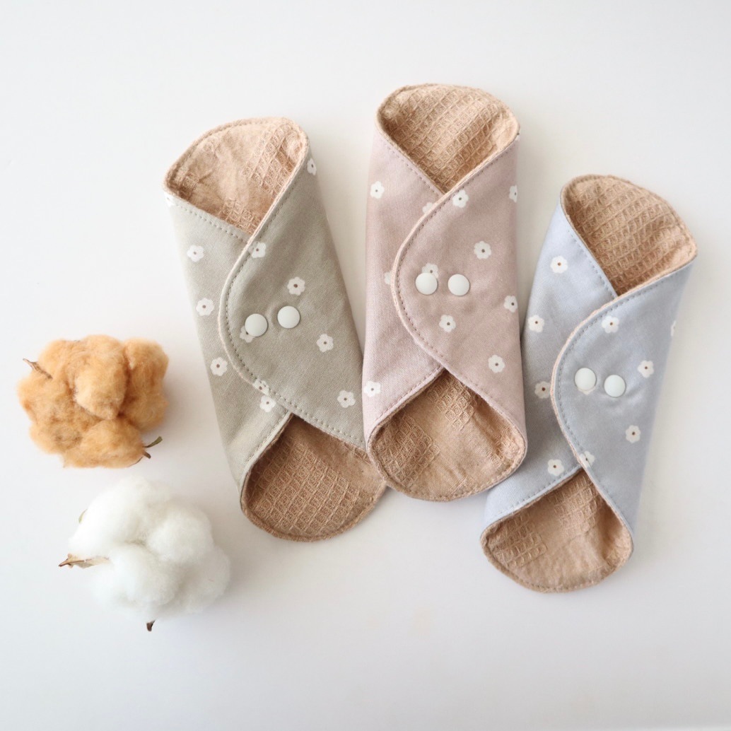 あたため布 [Ｍサイズ／リトルフラワー／ブルーグレー]