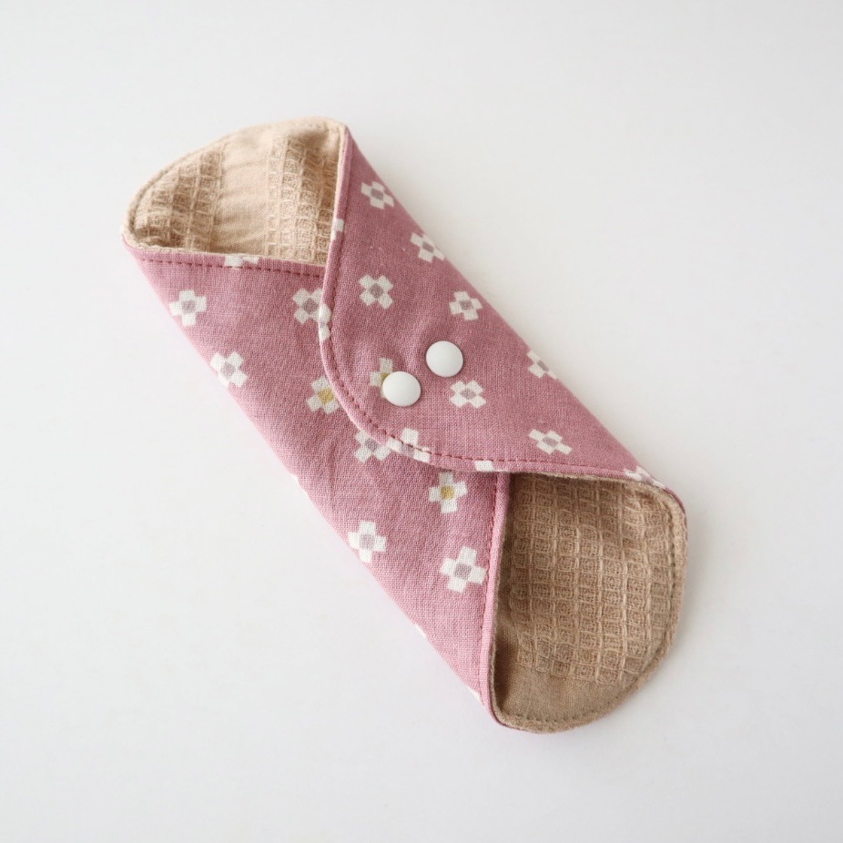 あたため布 [Ｍサイズ／おはじき／いちご]