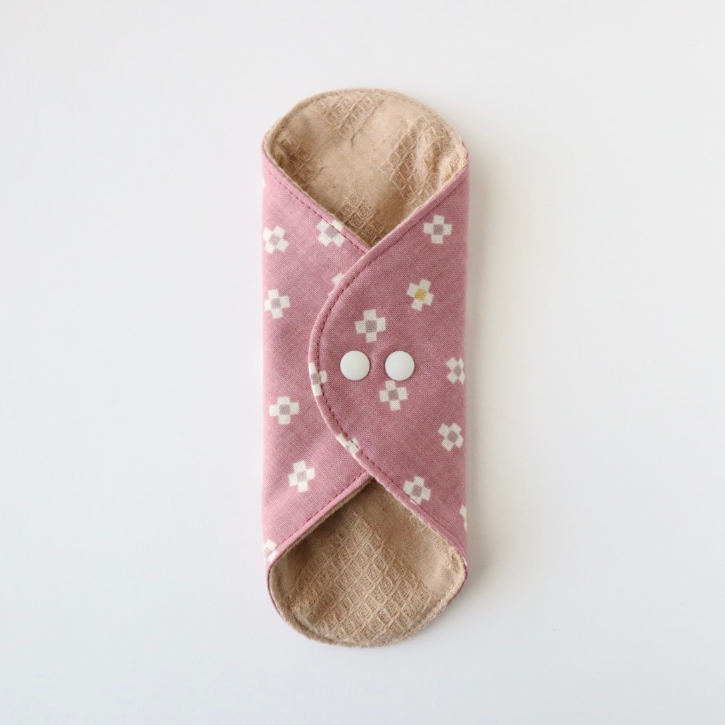 あたため布 [Ｍサイズ／おはじき／いちご]