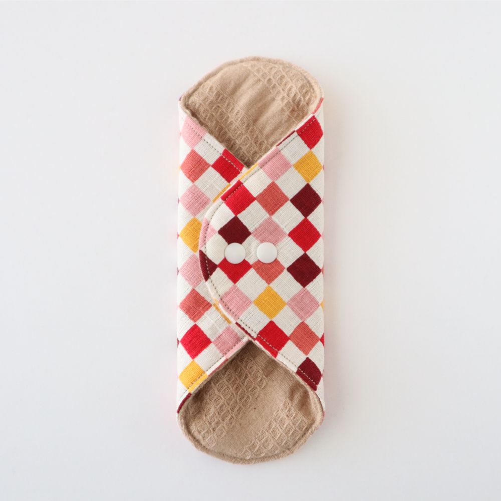 あたため布 [Ｍサイズ／市松／紅梅]