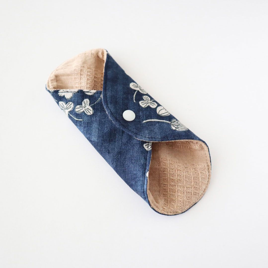 あたため布 [Ｓサイズ／クローバー／ネイビー]