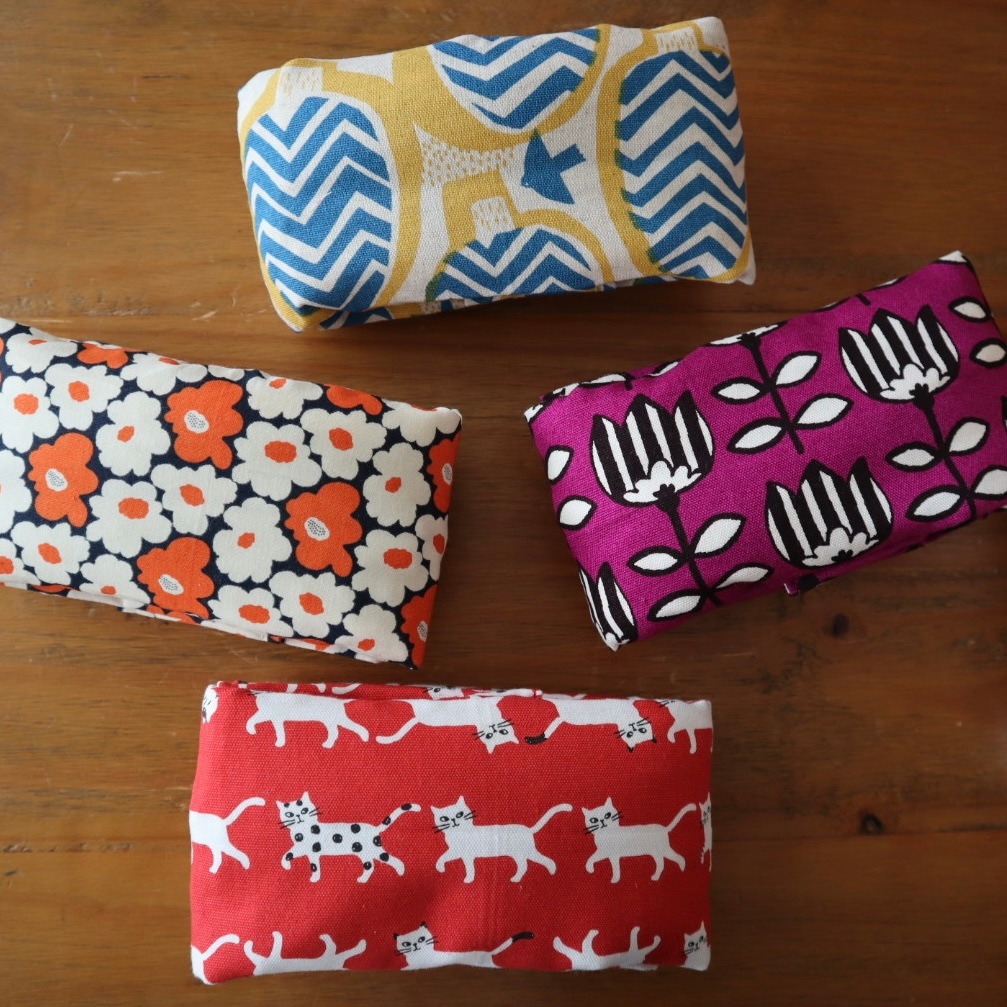 あずきカイロ 肩・首用［ぬくぬく］