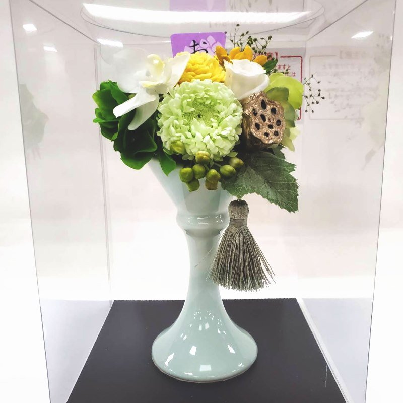 お悔やみのお花 《まりか（グリーン）》 プリザーブドフラワーお供え｜雑貨04-PA