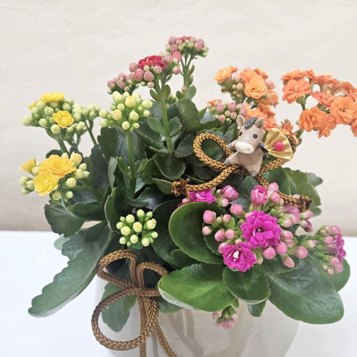 お正月ギフト フラワーバスケット 2026年干支 丑付き｜手作04-PA