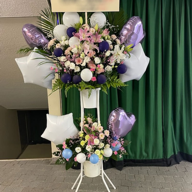 m様】6/2東京 会場直送 時間指定あり バルーンギフト 祝花 楽屋花