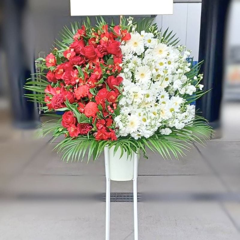 【専用出品】ハナスケ 花助】スタンド花・祝花・胡蝶蘭・バルーンギフトを全国へ手配