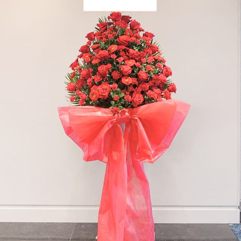 商品サムネイル: 【ロングリボン付き】フラワーツリースタンド花1段 35000円