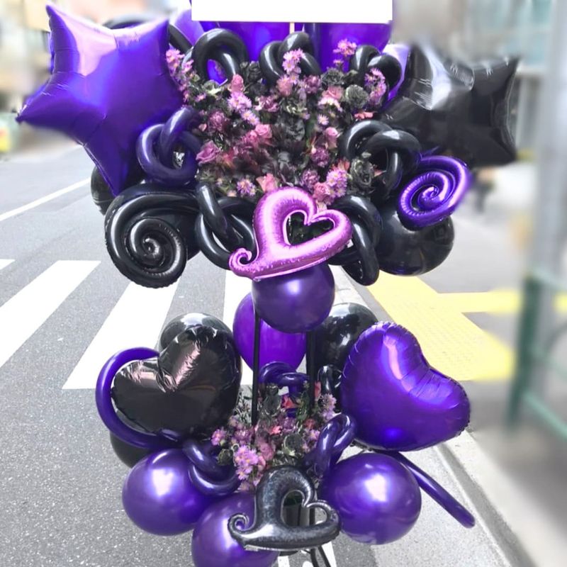 商品サムネイル: 【セレクトカラーシリーズ】【シックなパープルデザイン】バルーンスタンド花2段　45,000円