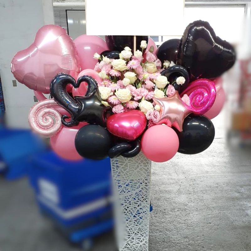 商品サムネイル: 【セレクトカラーシリーズ】【スタイリッシュなピンクデザイン】バルーンスタンド花1段　25,000円