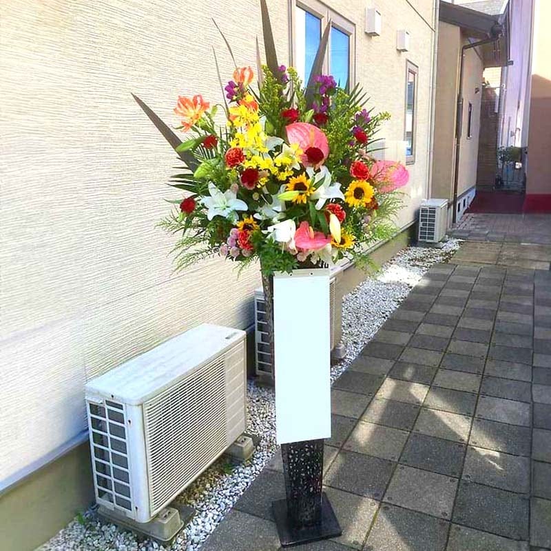 商品サムネイル: お祝いスタンド花一段　26000円