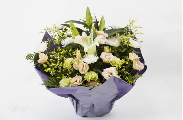 お悔やみアレンジメント 50000円 | 通夜・葬儀・告別式 | 【花助】祝花