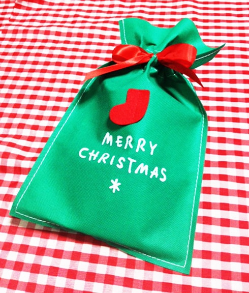 「 Xmas クリスマスギフト☆お魚大好き！ 」｜犬用 クリスマス ごちそうギフトセット｜酵素ドライ製法 43℃以下低温熟成【鱈ジャーキー】【鮪ジャーキー】＆フ・フ・フのふ～・小袋【麩ィッシュ】 無添加ヘルシー 犬用おやつ｜愛犬と楽しむ特別な日の贅沢プレゼント」