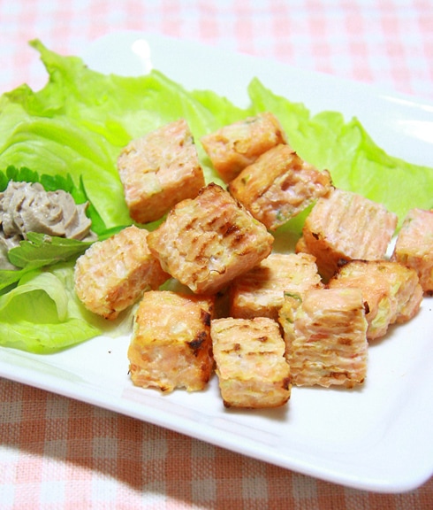 コロコロステーキ　鮭 犬用 手作りごはん無添加 国産 ヒューマングレード ドッグフード キャットフード