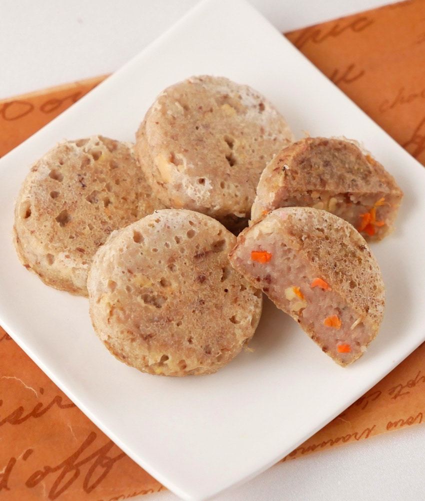 犬 猫 ごはん 魚 「 イワシったら、良いハンバーグね！ 」 新鮮な鰯とタラを使った手作りの人気ハンバーグ！ 魚の動物性タンパク質 低脂肪 ヘルシーですが栄養効果満点！