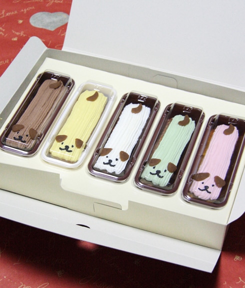 5種類のミートローフケーキがセットになった「5ワンのハッピーミートローフ」は小分けになっているから、切り分ける手間もなくパーティー用にも、ギフト用としても便利です。