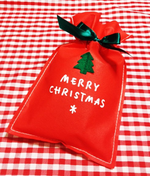 「Xmas クリスマスギフト☆お肉大好き!|犬用 クリスマス ごちそうセット|無添加 国産素材使用 高タンパク 低脂肪でヘルシー|長時間低温乾燥で酵素が活きてる鶏肉・豚肉の酵素ジャーキーのヘルシーなフ・フ・フのふ~・小袋【ローストレバー麩】】贅沢バラエティ 犬用 デリカテッセン|愛犬と一緒に楽しむ特別な日のプレゼントに最適」