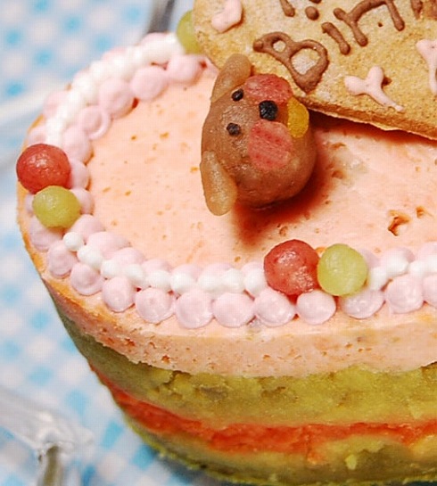 猫用ケーキ 犬 低脂肪 「 ハッピーLOVEフード 」 誕生日 ケーキ 犬用ケーキ ドッグフード お祝い 魚タンパク シニア 安心 安全 ラクトースフリー 乳糖 フリー ケーキ 人気 おすすめ プレゼント 贈答 グルテンフリー