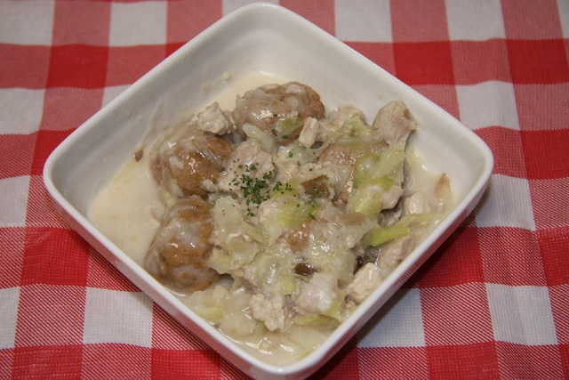 シニア犬にうれしい 馬ウマ肉団子 犬用 手づくりごはん 猫用ごはん 無添加 国産 ヒューマングレード ドッグフード キャットフード