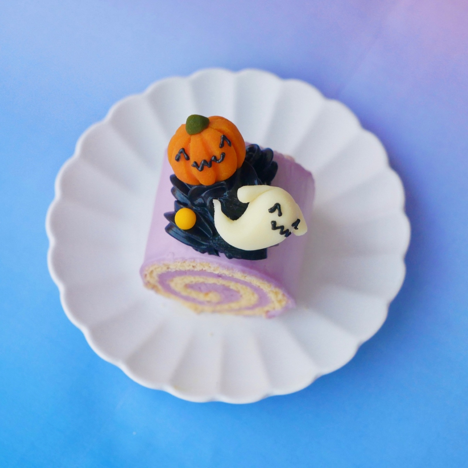 ハッピー ハロウィン　ハロウィンロール ♪ 犬用ケーキ 猫用ケーキ グルテンフリー オーガニック 犬 猫用 乳糖フリー 米粉 小型犬 ギフト  生乳100％ヨーグルト 愛犬 健康 腸内環境を整える乳酸菌 誕生日 ギフト プレゼント おやつ 生乳100％ヨーグルト 小型犬 猫 ギフト お祝い プレゼント ハロウィン