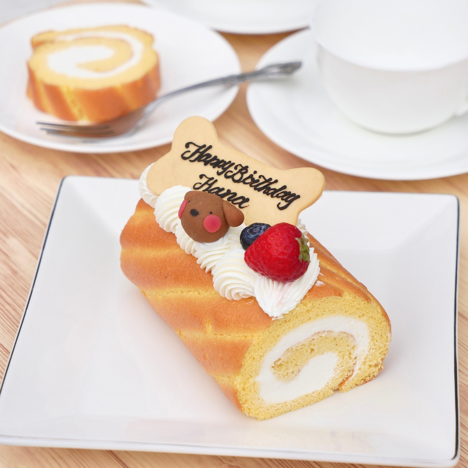 もっちりロールケーキ｜愛犬・愛猫・飼い主さんが一緒に食べられる無添加ロールケーキ　（MRC01）