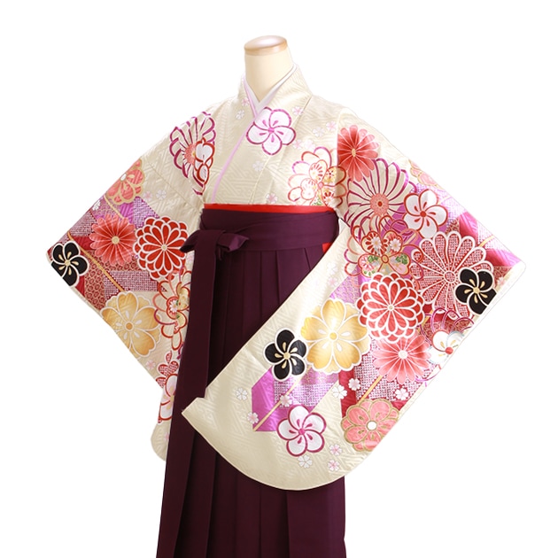 卒業式 袴 レンタルクリーム色 花柄 桜柄袴 身長〜170cm,7号〜13号 NT-300|生徒の皆様にお勧め（二尺袖＆はかま）|卒業式 女性袴レンタル