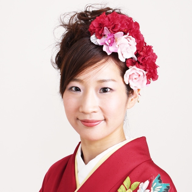 【髪飾り】【販売品】お花 ピンク 赤 ダリア パール アクセ 結婚式 髪かざり-b19 髪飾り】【販売品】お花 ピンク 赤 ダリア パール nth-b19 | 髪飾り