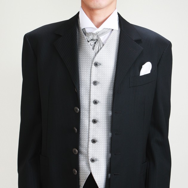 3_026000000015.jpg?1719109305