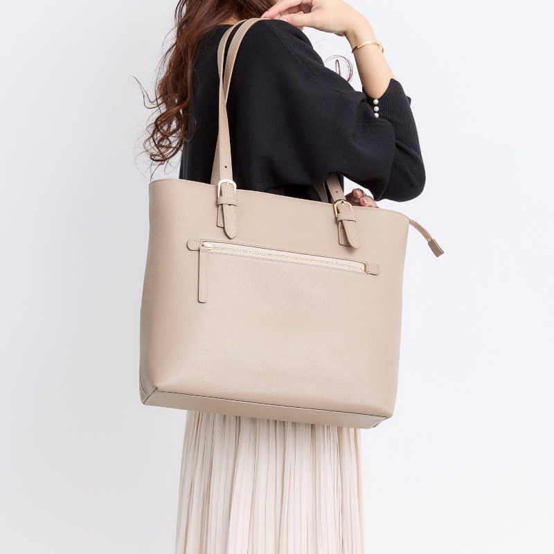 NOROM Leather】 トートバッグ HDL-L4 グレージュ 5464200195