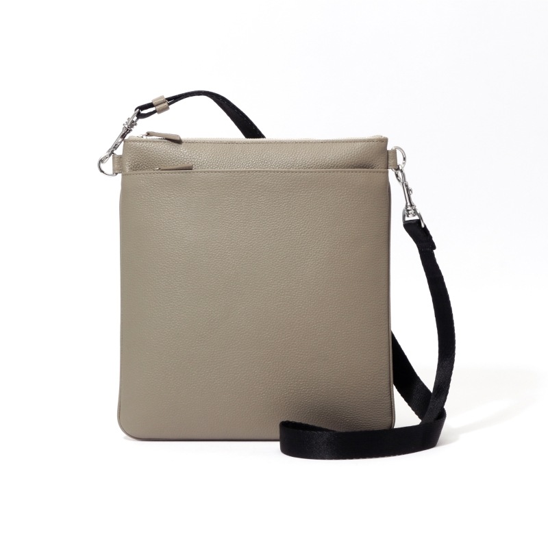 【H&D Leather】 サコッシュ M HDB-L4S グレージュ 5464200233