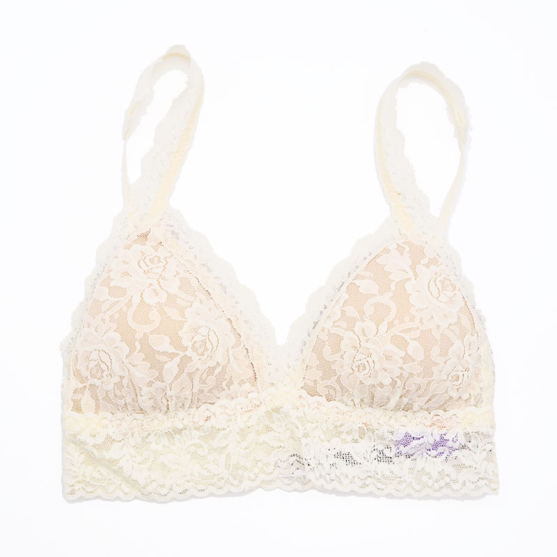 シグニチャー レース パッド クロスオーバー ブラジャー (マシュマロ)