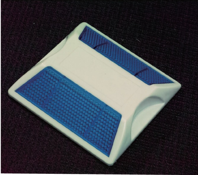 【NEW】 道路 縁石鋲　ライトニング HCB-115　本体白色　反射色パターン×5種類