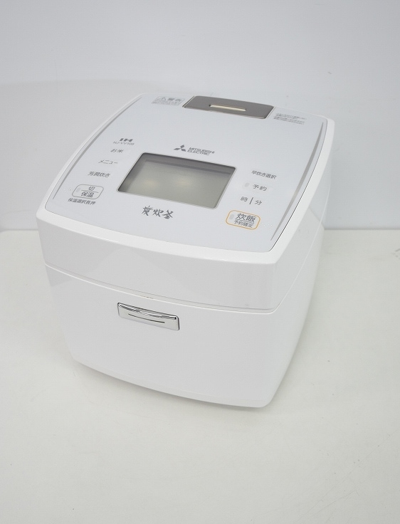 三菱 IHジャー炊飯器　NJ-VE108-W 18年製 三菱製/2018年式/1.0L 5.5合/IH炊飯器/NJ-VV108-W | キッチン