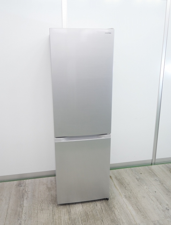 【発送日限定】アイリスオーヤマ 冷蔵庫 IRSN-23A-S Amazon.co.jp: アイリスオーヤマ 冷蔵庫 231L シルバー 幅54.5cm