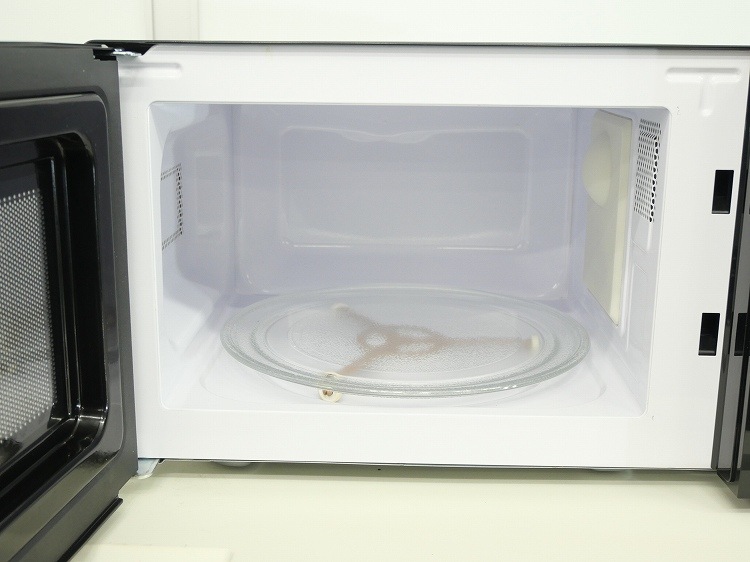 �ڤ櫓����ۥ˥ȥ���/2022ǯ��/����700W/50HZ/�����������Żҥ��/MM720CUKN4