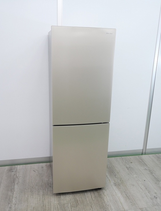 ２０２５年　未使用　２２６L 冷蔵庫　ヤマダ　YRZ-F23M 3年保証つき】ヤマダオリジナル YRZF23M 冷蔵庫 2ドア 右開き 226L