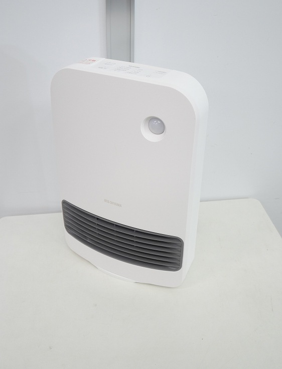 素晴らしい価格 未使用品】アイリスオーヤマ製/2023年式/セラミックファン ファンヒーター